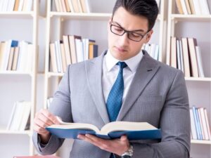 Navigating the Complex World of Corporate and Business Law: A Comprehensive Insight