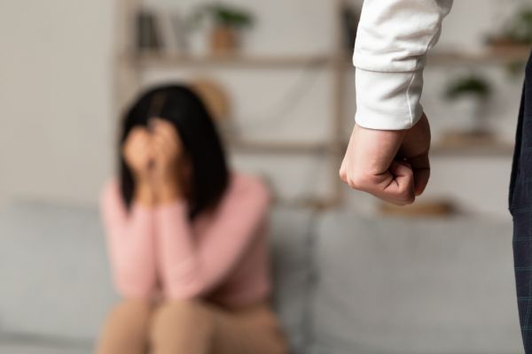 domestic violence signs