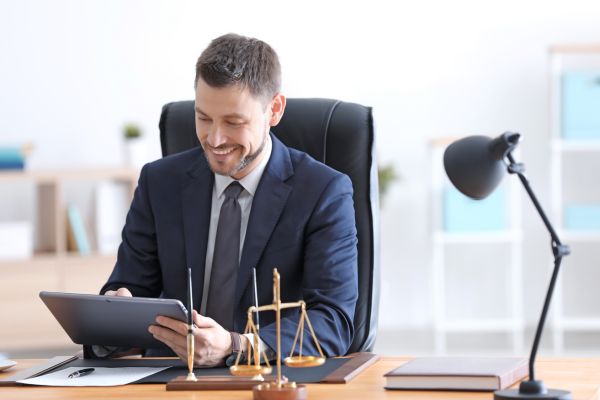 benefits of legal aid