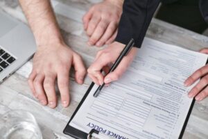 Insurance Cooperation Clause: Duties During a Claim